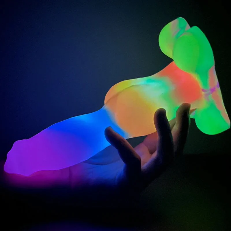 9 Inch Glow in Dark Monster Dildo for Women Luminous Geeky Dildo With Suction Cup Smooth Luminescent