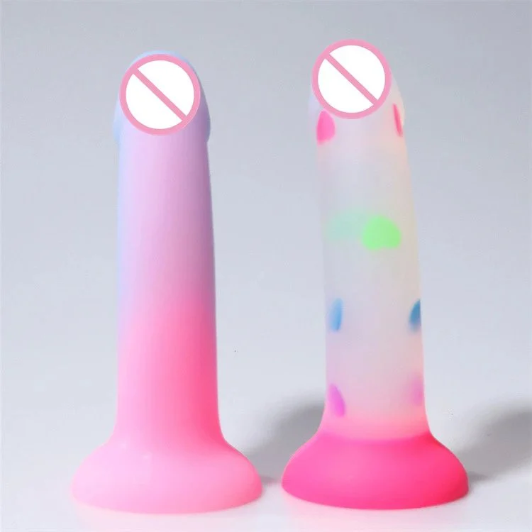 Glow in the Dark Colorful Pink Candy Heart Design Realistic Silicone Jelly Dildo Suction Cup Sex Toy Women
