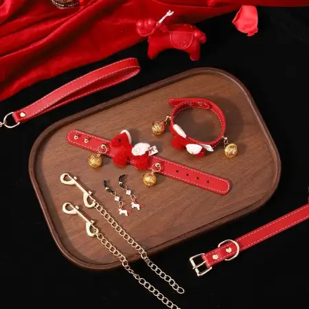 Adult sex props, Year of the Horse set, training five piece set, Flying Horse handcuffs, collars, sex toys