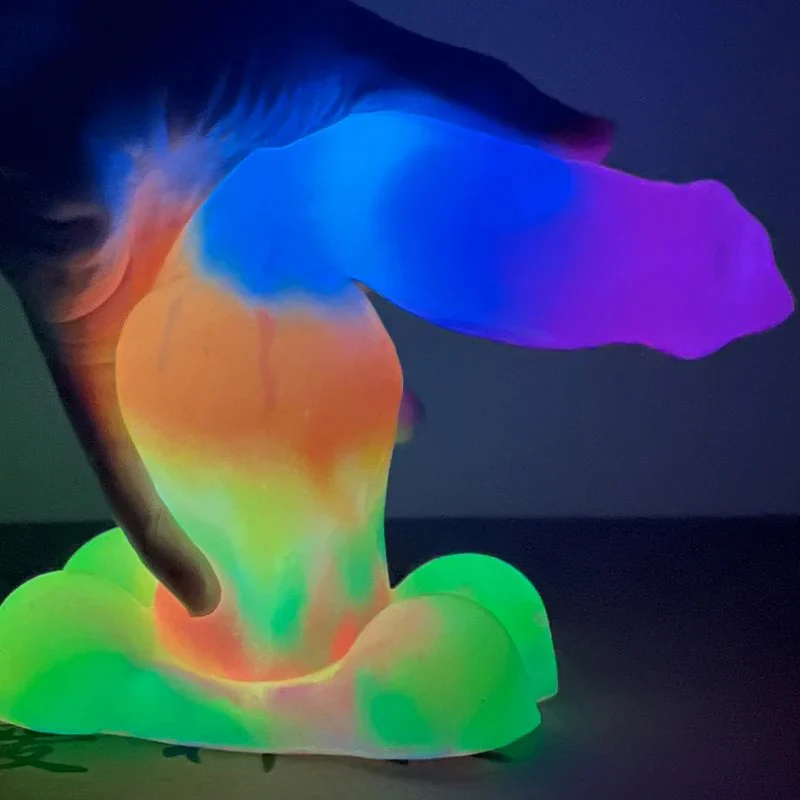9 Inch Glow in Dark Monster Dildo for Women Luminous Geeky Dildo With Suction Cup Smooth Luminescent