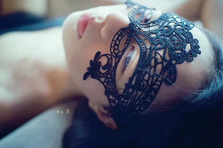 Black Lace Queen Masquerade Princess Party Annual Beauty Mask Half Face Crown Eye Mask