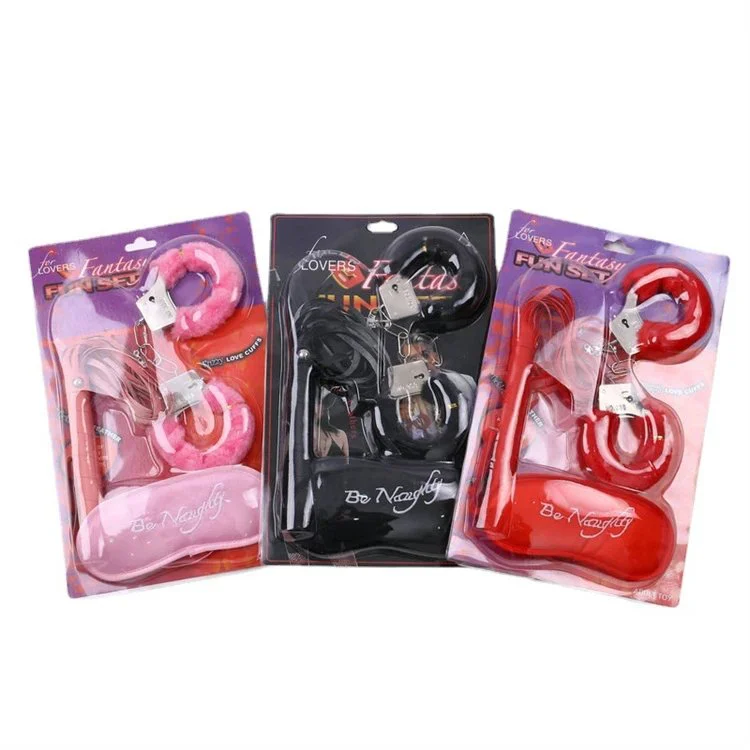 Erotic Sex Toys Dice 3pcs Bondage Kit Sexy Eye Mask Furry Handcuff Leather Spanking Whips