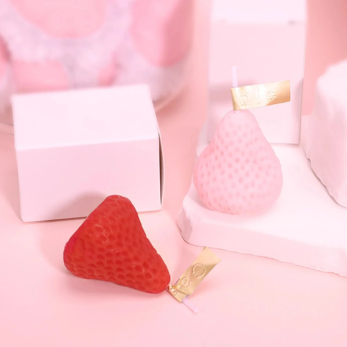 Low Temperature Romantic Candles Adult Flirting Accessories for Women Safe Body Candles Couple Intimate Play Prop Holiday Gift