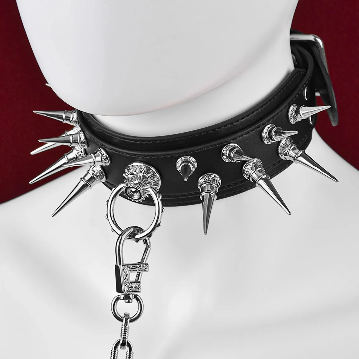 Fanged Wolf Submissive Collar Available in 2 Colors Body Restraint Product Suitable for Adults Aged 18+ Adult Novelty Toy
