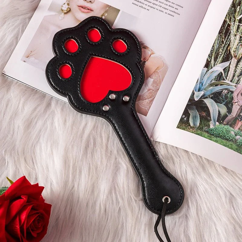 Small Size Sexy Cat Claw Leather Whip for Training Husband and Wife's Alternative Spousal Tools