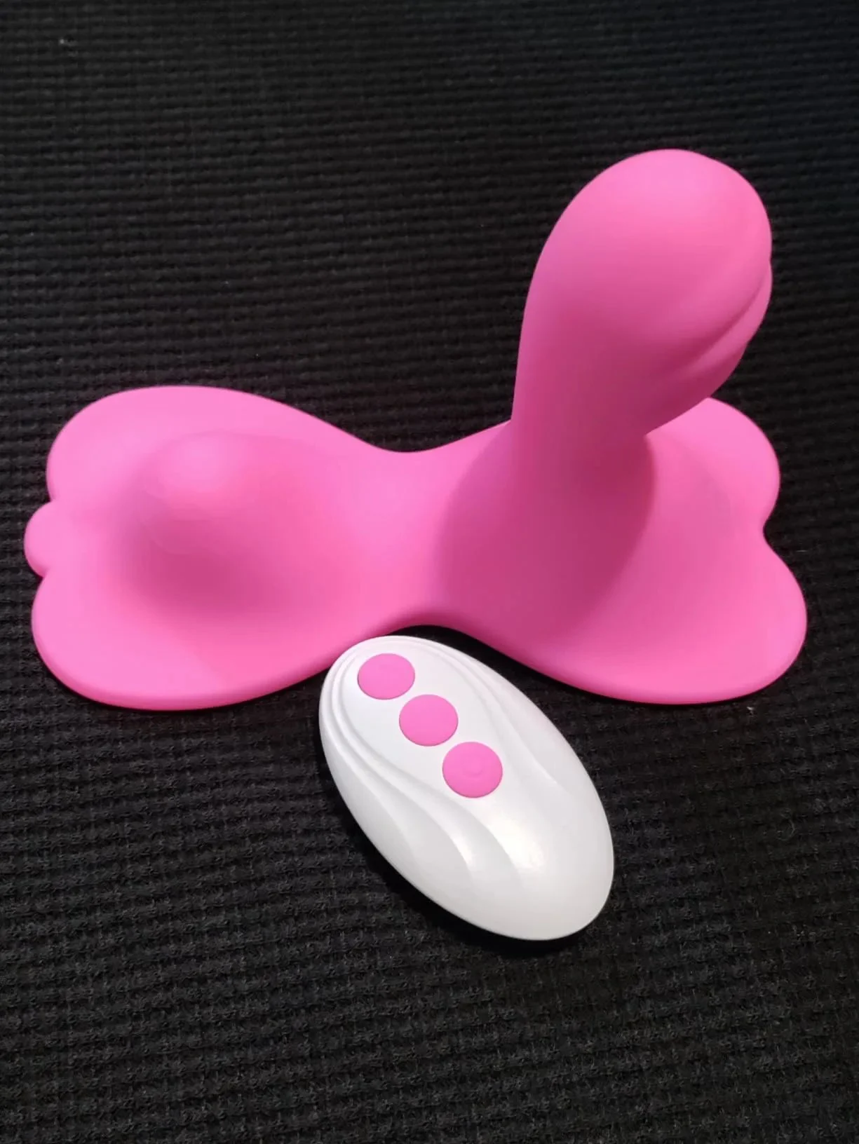 Sit and Ride Clit Anal G Spot Vibrator Massager APP Remote Control Wearable Sex Cushion Vibrator for Women Men Couples Games