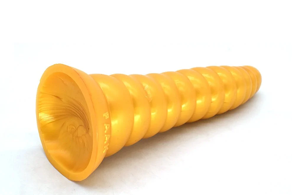 Strong Sense of Friction Enhances Feelings Worn Shape Dildo Anal Plug Softness and Hardness Sex Toy for Women