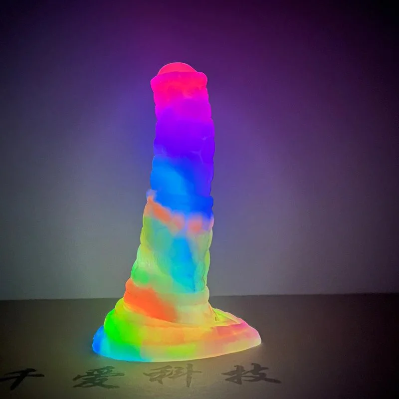 Newest Design Rainbow Fantasy Artificial Silicone Sex Toys Glow in the Dark Dildo for Women With Thirteen Colors