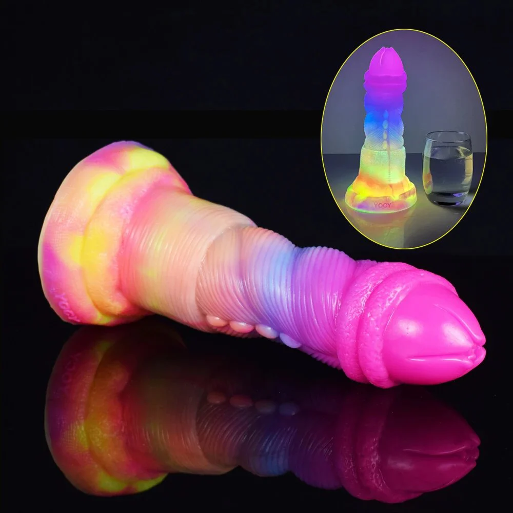 20.5cm Huge Silicone Cock Penis Realistic Rubber Huge Dildo with Sucker Alien Strap on Dildos Sex Toys Women