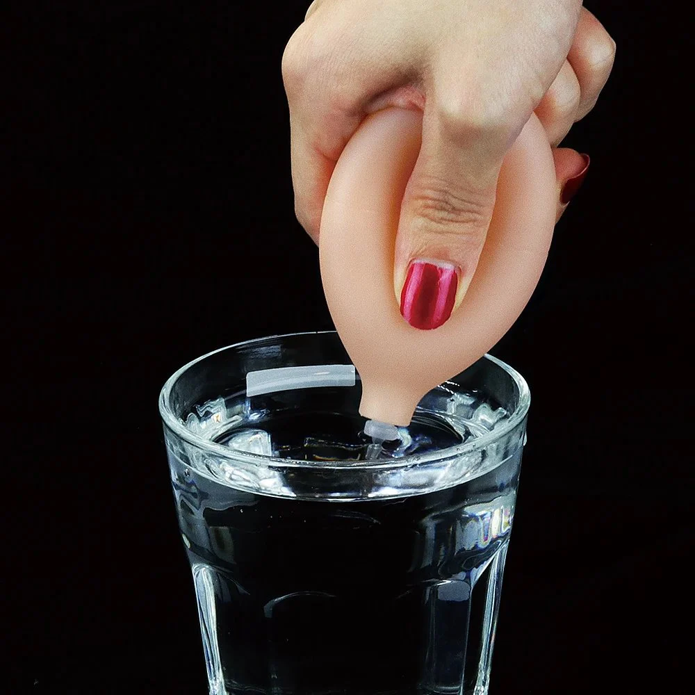 Phthalate Free Cumming Softee Water Spay Pump Squirting 8.5 Soft Ejaculation Dildo Sextoys